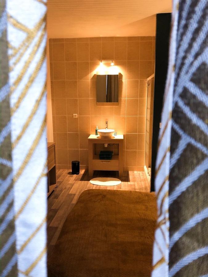Chambre Double Avec Salle De Bain Privative Cognac Exterior photo
